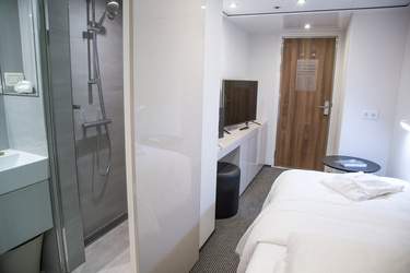 Emerald Waterways - Star Ships - Single.jpg